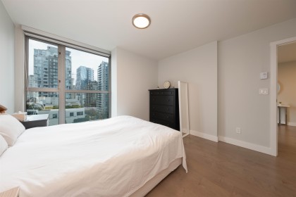 Photo 17 at 1006 - 928 Richards Street, Yaletown, Vancouver West