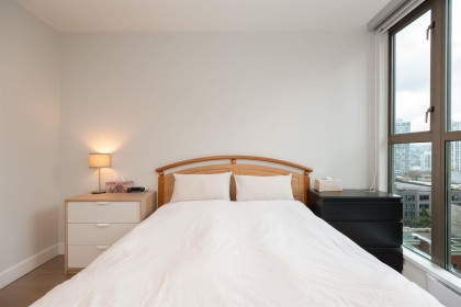 Photo 15 at 1006 - 928 Richards Street, Yaletown, Vancouver West