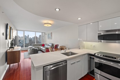 Photo 10 at 1507 - 1008 Cambie Street, Yaletown, Vancouver West