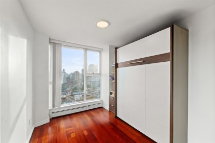 Photo 14 at 1507 - 1008 Cambie Street, Yaletown, Vancouver West