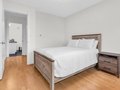 Photo 9 at 102 - 3349 Dunbar Street, Dunbar, Vancouver West