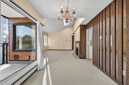 Photo 6 at 403 - 1340 Duchess Avenue, Ambleside, West Vancouver