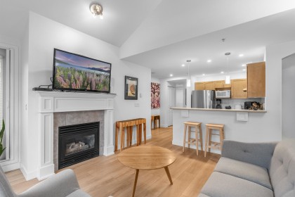 Photo 5 at 302 - 333 E 1st Street, Lower Lonsdale, North Vancouver