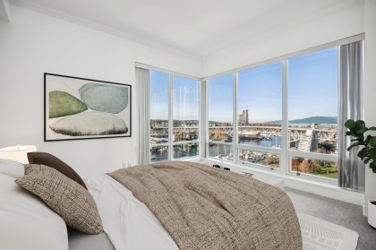 Photo 6 at 1903 - 1515 Homer Mews, Yaletown, Vancouver West