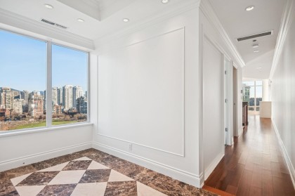 Photo 18 at 1903 - 1515 Homer Mews, Yaletown, Vancouver West