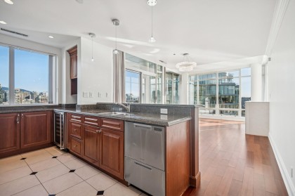 Photo 15 at 1903 - 1515 Homer Mews, Yaletown, Vancouver West