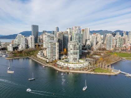 Photo 40 at 1903 - 1515 Homer Mews, Yaletown, Vancouver West