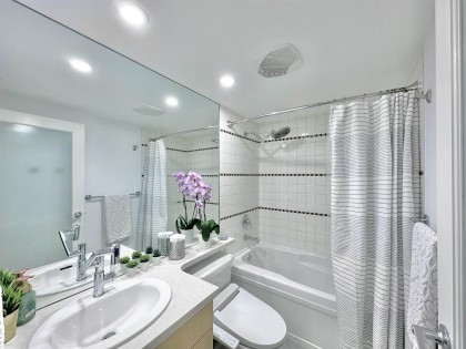 Photo 22 at 3608 - 1033 Marinaside Crescent, Yaletown, Vancouver West