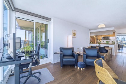 Photo 7 at 3608 - 1033 Marinaside Crescent, Yaletown, Vancouver West