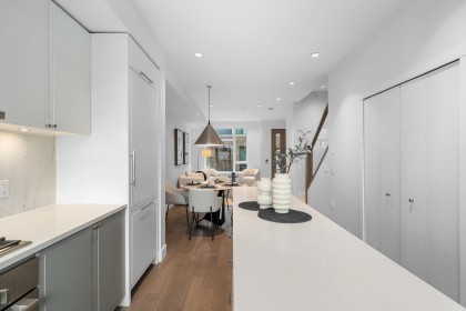 Photo 7 at 7615 Yukon Street, Marpole, Vancouver West