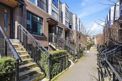 Photo 5 at 7615 Yukon Street, Marpole, Vancouver West