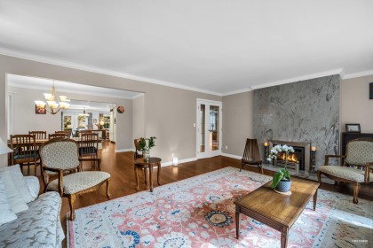 Photo 7 at 539 Newcroft Place, Cedardale, West Vancouver