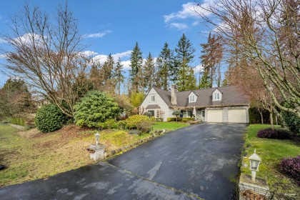 Photo 1 at 539 Newcroft Place, Cedardale, West Vancouver
