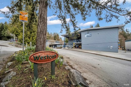 Photo 38 at 539 Newcroft Place, Cedardale, West Vancouver