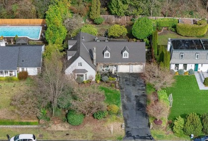 Photo 37 at 539 Newcroft Place, Cedardale, West Vancouver