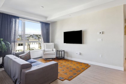 Photo 16 at 303 - 707 E 3rd Street, Queensbury, North Vancouver