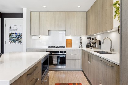 Photo 5 at 303 - 707 E 3rd Street, Queensbury, North Vancouver