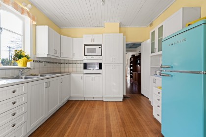 Photo 15 at 1376 11th Street, Sentinel Hill, West Vancouver