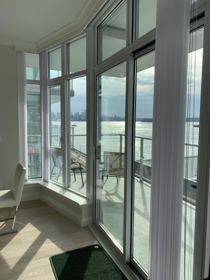 Photo 9 at 807 - 175 Victory Ship Way, Lower Lonsdale, North Vancouver