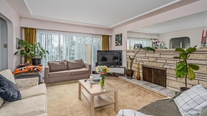 Photo 2 at 5433 Ash Street, Cambie, Vancouver West