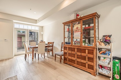 Photo 10 at 7903 Oak Street, Marpole, Vancouver West