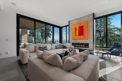 Photo 7 at 4799 Clovelly Walk, Caulfeild, West Vancouver