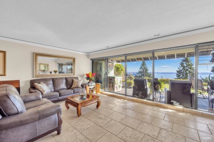 Photo 13 at 11 - 2238 Folkestone Way, Panorama Village, West Vancouver