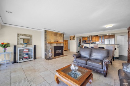 Photo 14 at 11 - 2238 Folkestone Way, Panorama Village, West Vancouver