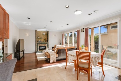 Photo 9 at 1088 W 42nd Avenue, South Granville, Vancouver West