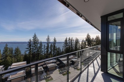 Photo 2 at 802 - 3963 Uplands Way, Cypress Park Estates, West Vancouver