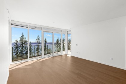 Photo 8 at 802 - 3963 Uplands Way, Cypress Park Estates, West Vancouver