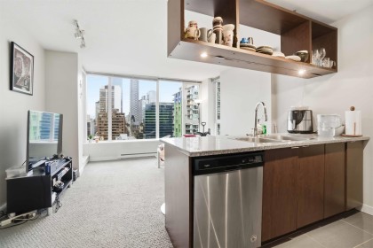 Photo 7 at 1701 - 1001 Richards Street, Downtown VW, Vancouver West