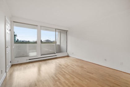 Photo 10 at 205 - 1600 Howe Street, Yaletown, Vancouver West