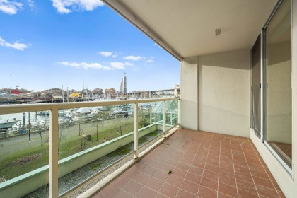 Photo 18 at 205 - 1600 Howe Street, Yaletown, Vancouver West