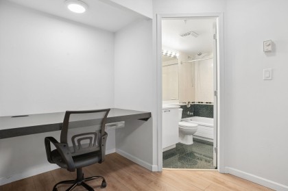 Photo 20 at 2208 - 1166 Melville Street, Coal Harbour, Vancouver West