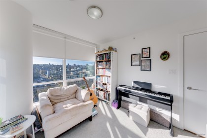 Photo 13 at 1507 - 1788 Columbia Street, False Creek, Vancouver West