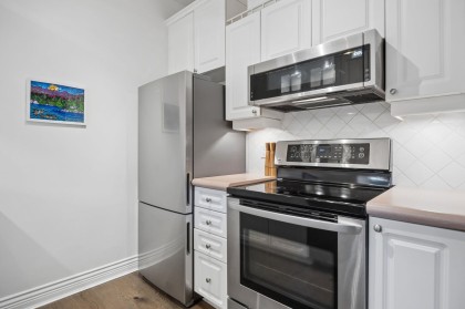 Photo 13 at 978 W 16th Avenue, Cambie, Vancouver West