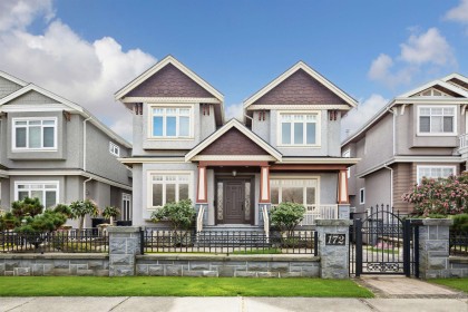 Photo 1 at 172 W 46th Avenue, Oakridge VW, Vancouver West