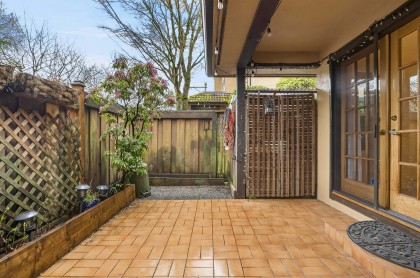 Photo 18 at 4 - 3301 W 16th Avenue, Kitsilano, Vancouver West