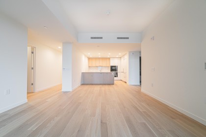 Photo 7 at 307 - 3963 Uplands Way, Cypress Park Estates, West Vancouver