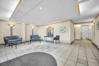 Photo 5 at 905 - 555 13th Street, Ambleside, West Vancouver