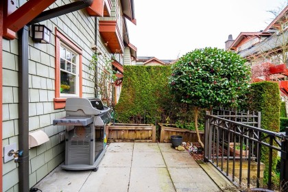 Photo 10 at 5946 Oak Street, Oakridge VW, Vancouver West