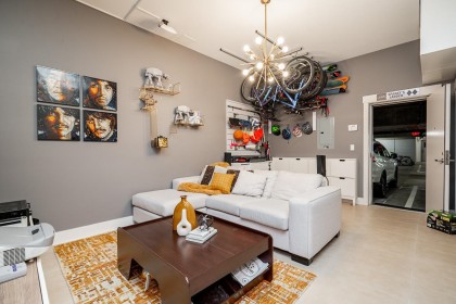 Photo 33 at 5946 Oak Street, Oakridge VW, Vancouver West