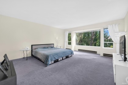 Photo 23 at 1006 Sinclair Street, Ambleside, West Vancouver
