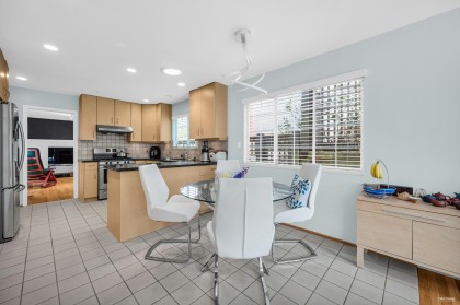 Photo 13 at 1006 Sinclair Street, Ambleside, West Vancouver