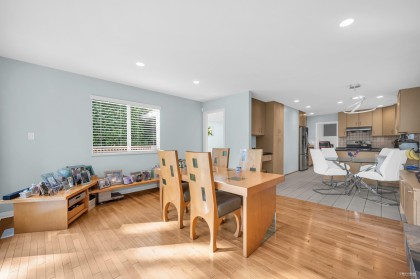 Photo 12 at 1006 Sinclair Street, Ambleside, West Vancouver