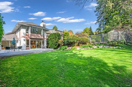 Photo 4 at 1006 Sinclair Street, Ambleside, West Vancouver
