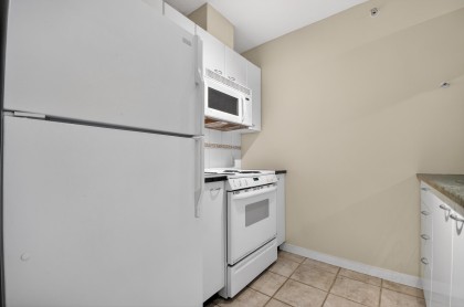 Photo 4 at 801 - 1367 Alberni Street, West End VW, Vancouver West