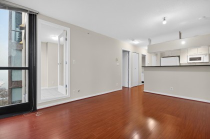 Photo 8 at 801 - 1367 Alberni Street, West End VW, Vancouver West