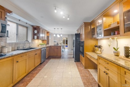 Photo 10 at 3657 W 29th Avenue, Dunbar, Vancouver West